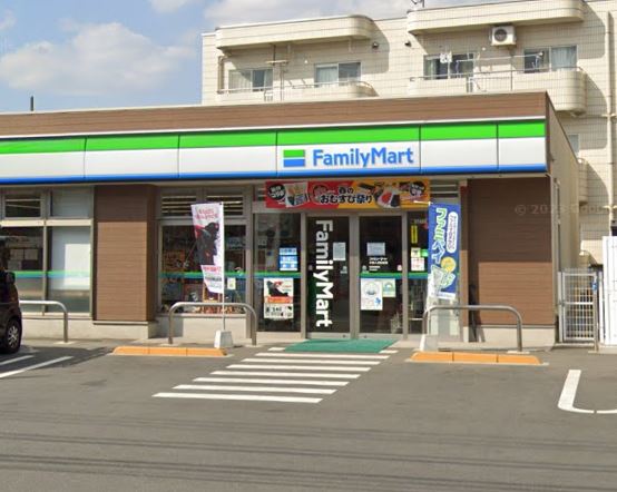 Clasia Jindaiji コンビニ