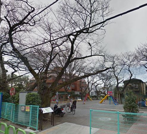 シルヴェリィ高輪台 公園