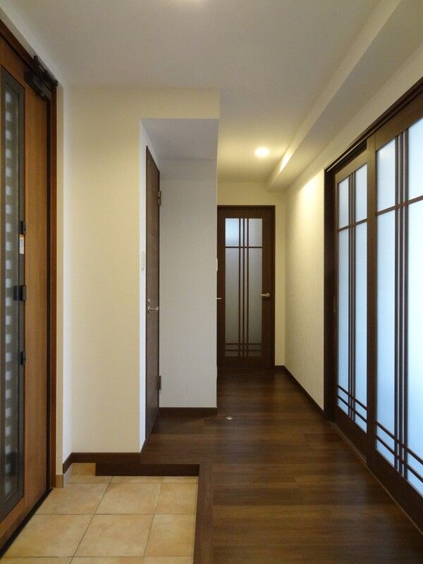 ヌーヴェルエスポア 玄関