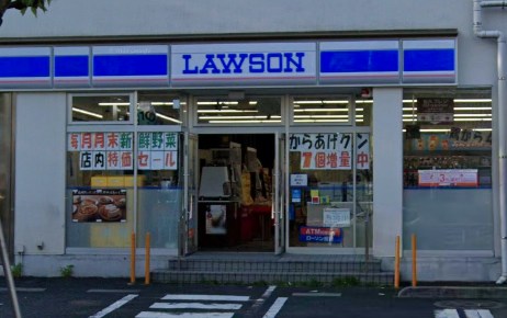 コンフォリア・リヴ西大島SOUTH コンビニ