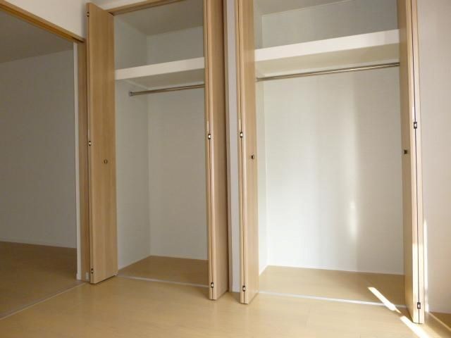 シャルール 収納