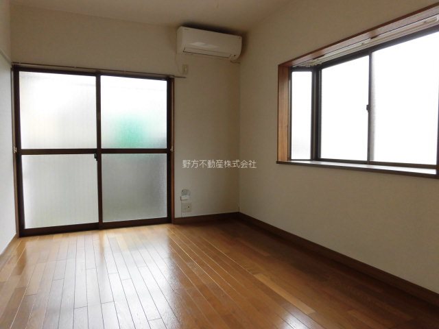 レジデンス若宮 ベッドルーム