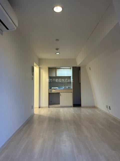 ﾗｲｵﾝｽﾞﾏﾝｼｮﾝ新宿御苑 リビング