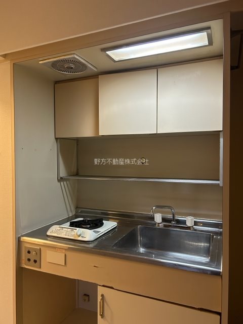 ﾗｲｵﾝｽﾞﾏﾝｼｮﾝ新宿御苑 キッチン