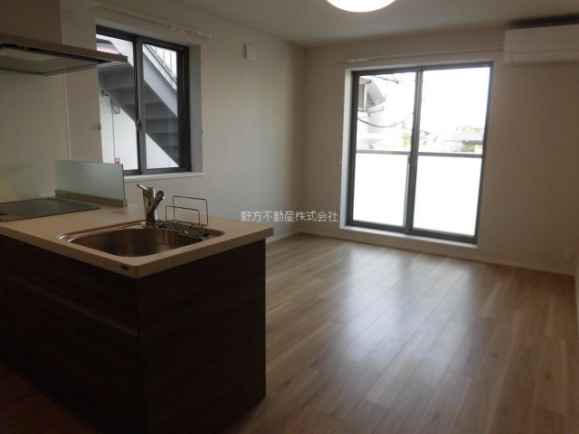 コモンテラス・ウエスト   リビング