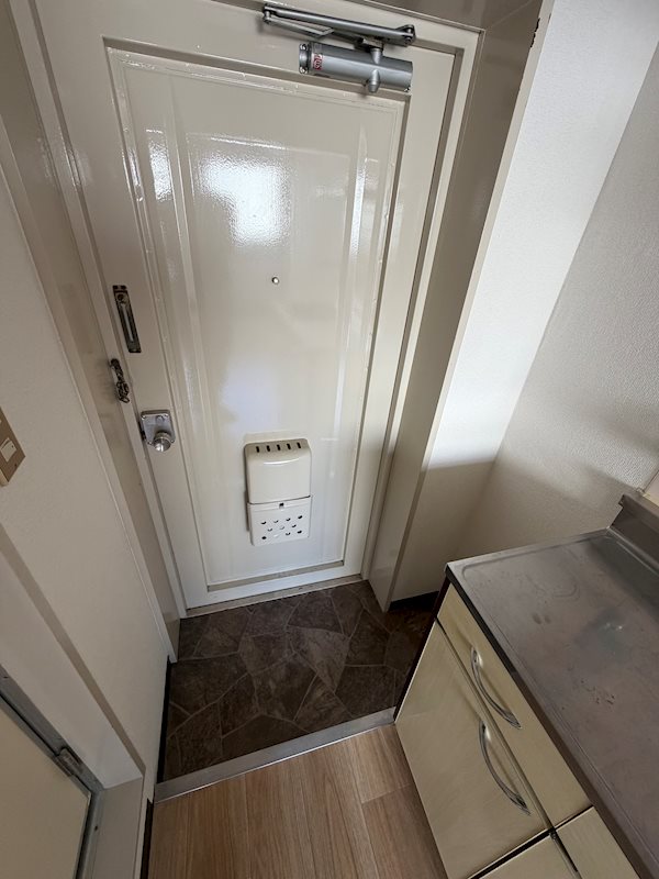 JLBグランエクリュ駒沢大学 玄関