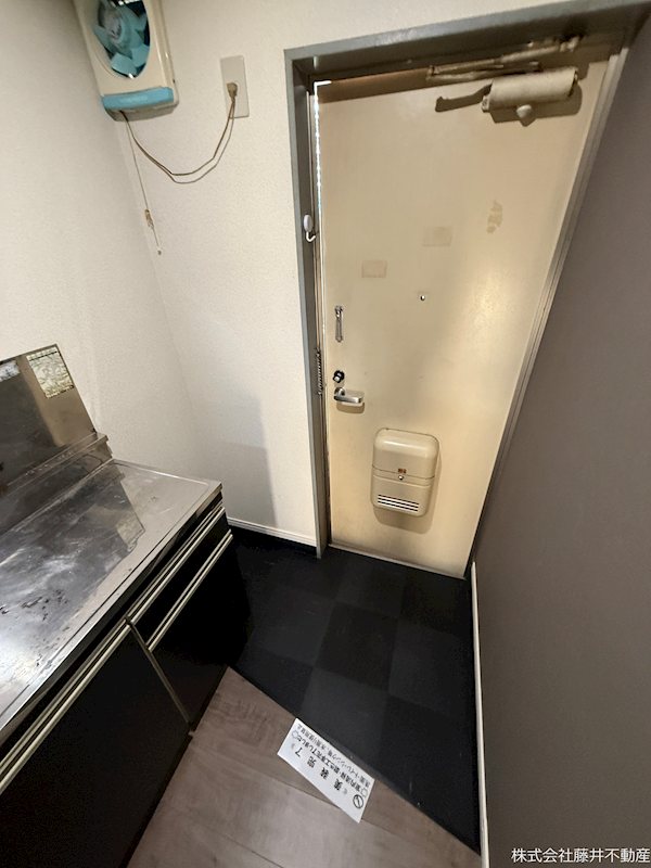 カトレアハウス 玄関