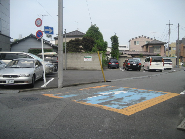 御殿パーキング 外観