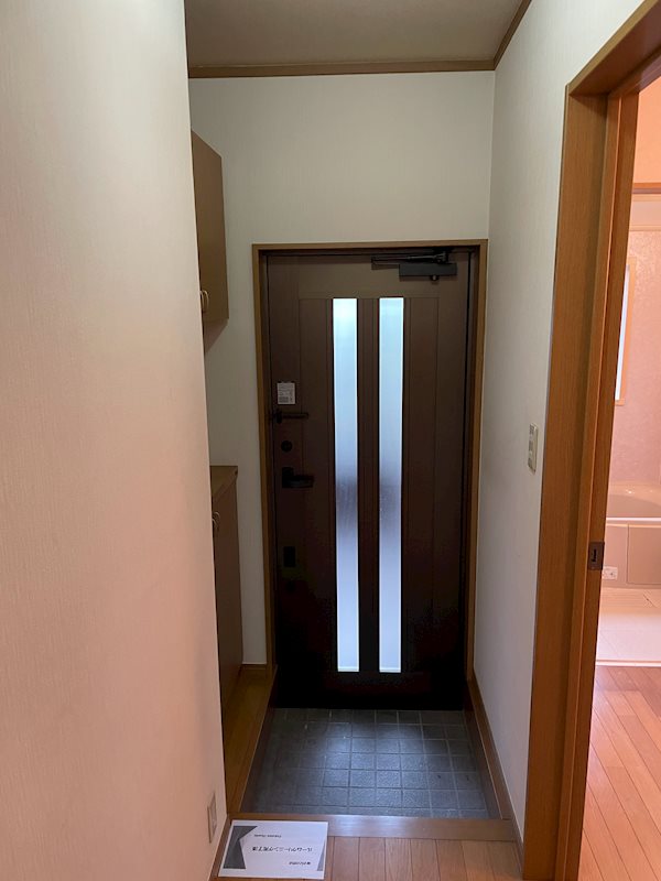 ヒカリハイツ 玄関