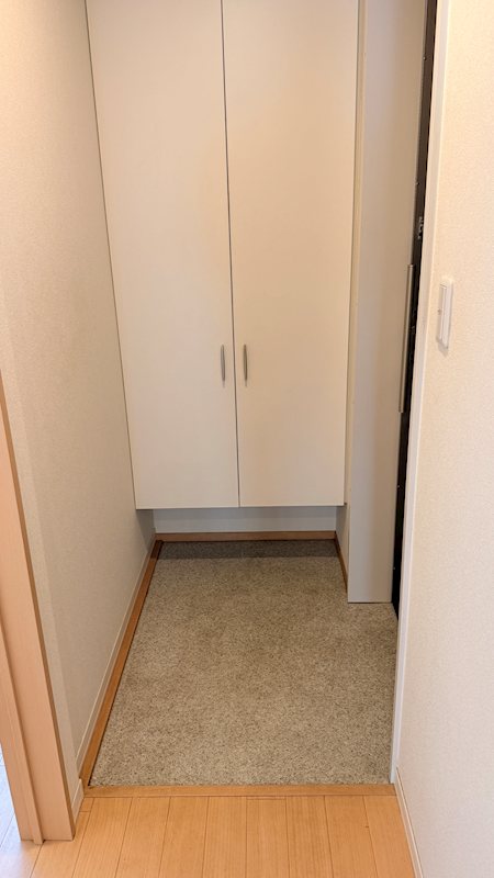 グラシア津田沼Ⅲ 玄関
