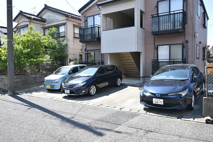 モイドーム松海が丘 駐車場