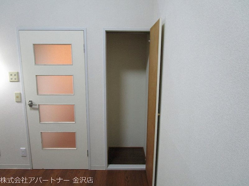 アップルハウス長坂 収納