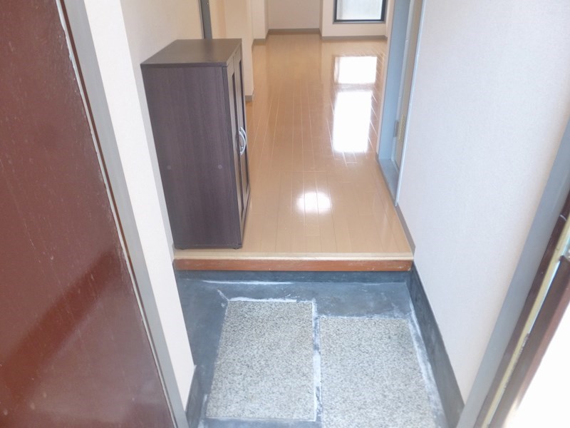 ドルチェヴィータ片町 玄関