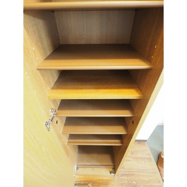 ワンダフルワールド古町 収納