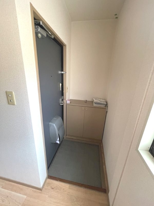 ハイツ田中 玄関
