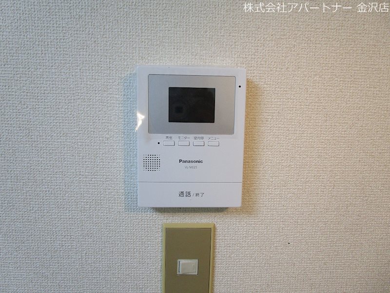 プラザ・ドゥ・マーチ セキュリティ
