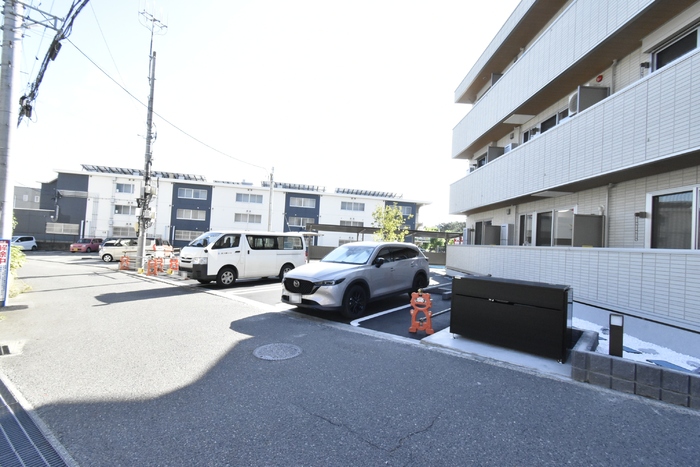 Ｄ-premier大学南 駐車場
