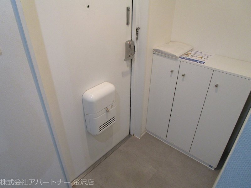 ハイシティ石引 玄関
