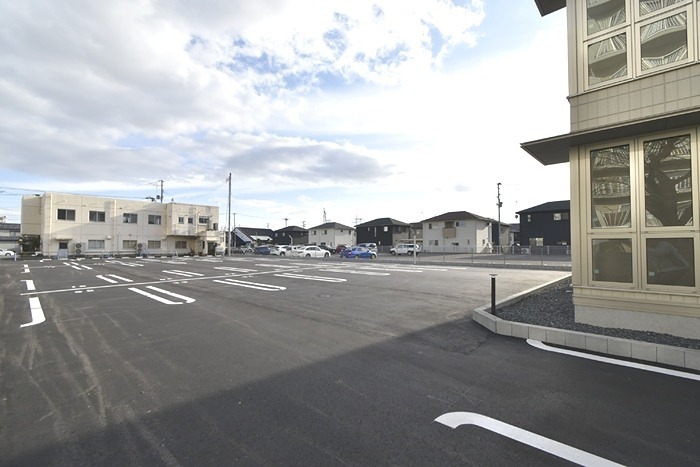 Aoyama New Palace 駐車場