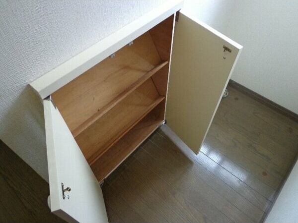 SUN　BIRD 収納