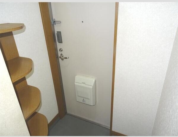 向日葵館Ⅲ 玄関