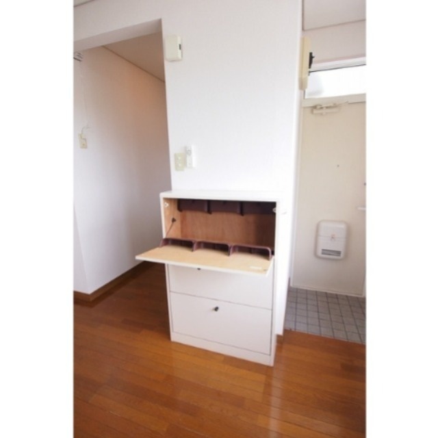 クレセントイグレックⅢ　 玄関