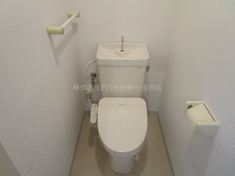 カーサ笠舞本町 トイレ