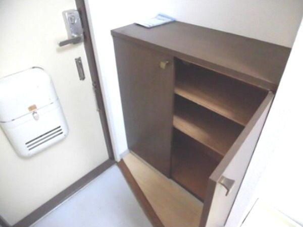 セジュールベガ 玄関