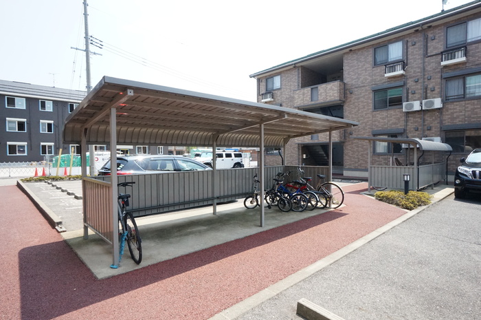 セブンワンテン F 駐車場