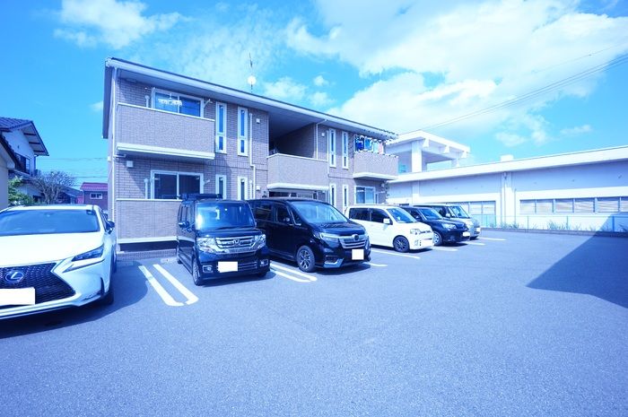 フィロソフィア Ｂ 駐車場
