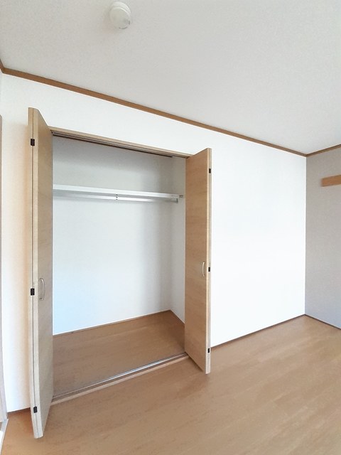エクセルコーポなるみ 収納
