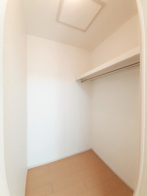 コムラード 収納