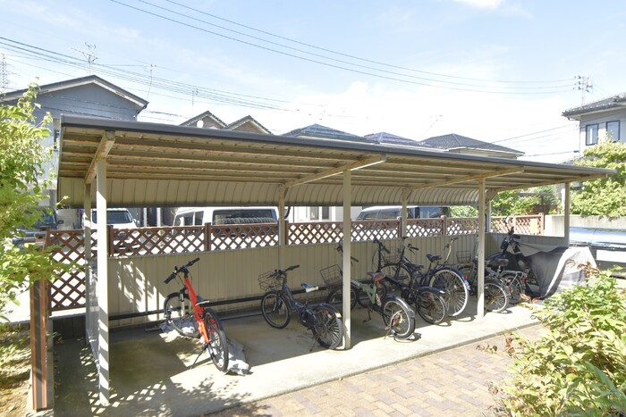 クランベール 駐車場