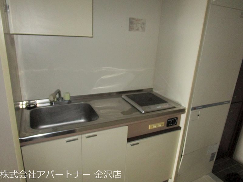 プレステージ金沢 キッチン