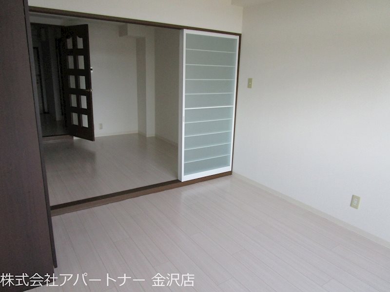 プレステージ金沢 ベッドルーム