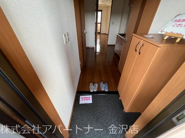 シャイン扇台 玄関