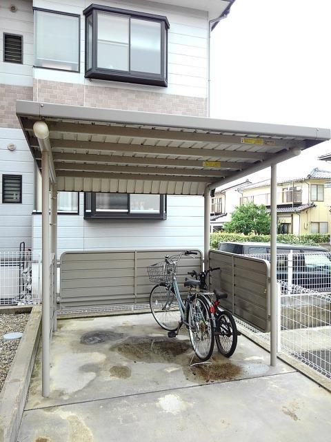 アンフィニ その他