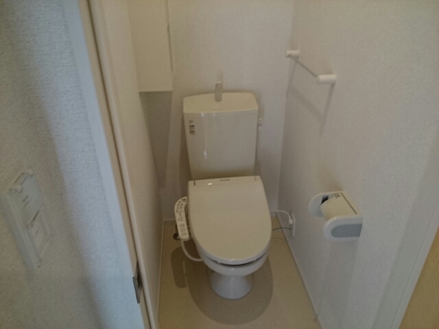 メゾンシンフォニー トイレ