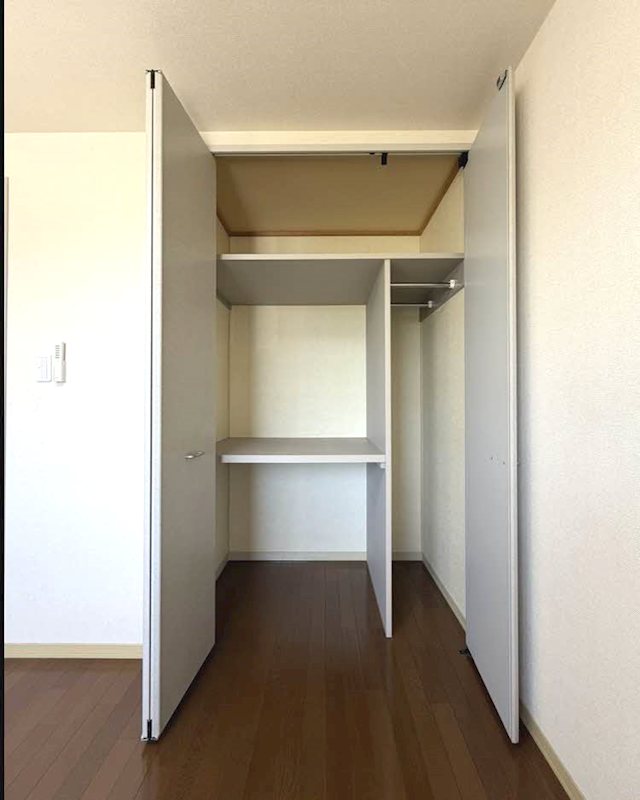 ディアス額新保 収納