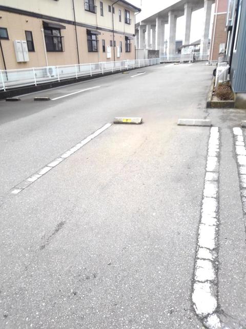 ボンマルシェ　Ⅱ 駐車場