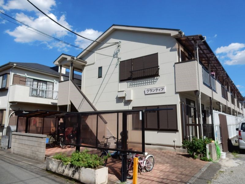 グランディア  103号室 外観