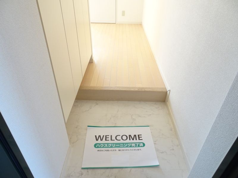 SATSUKI RESIDENCE（サツキレジデンス）  玄関