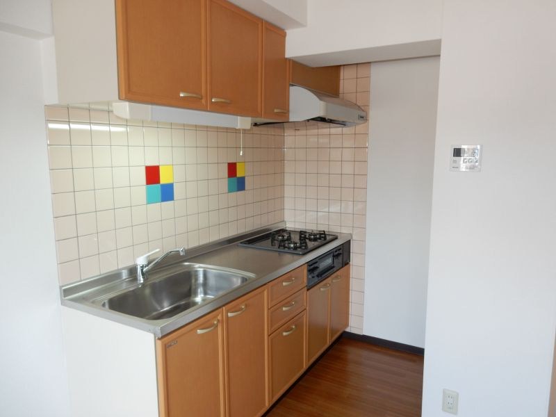 クリア・パーシモン  キッチン