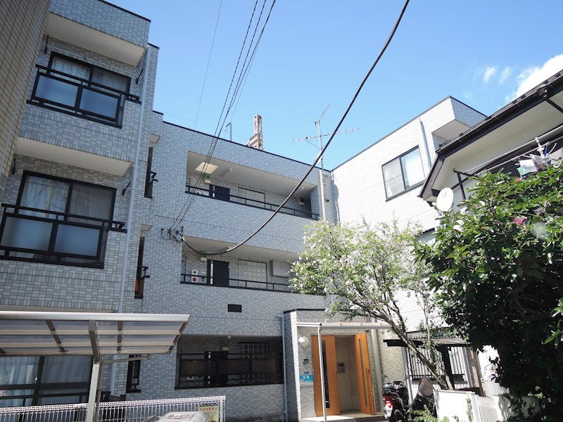 メゾン梨花III 102号室 外観