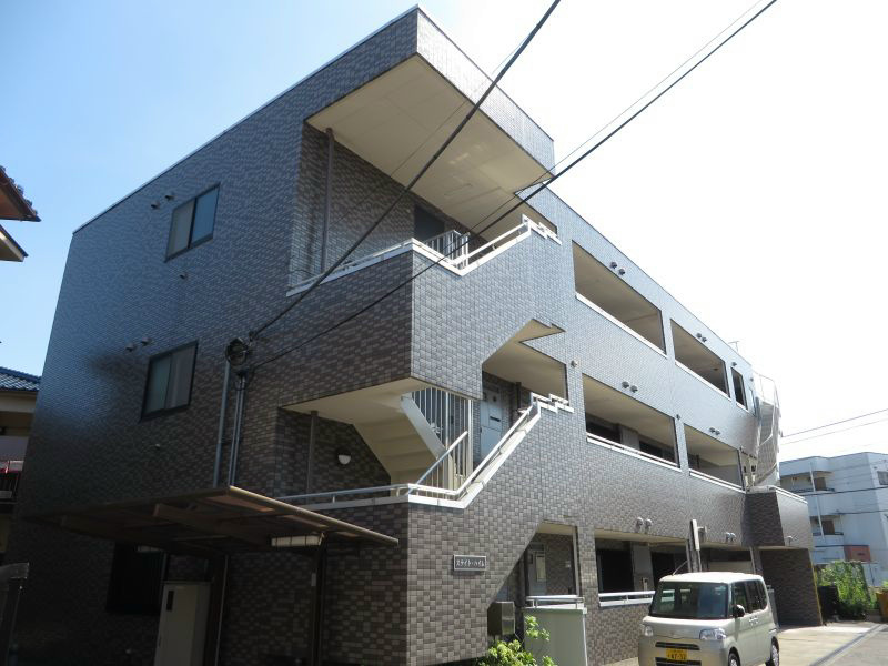 ステイト・ハイム  302号室 外観