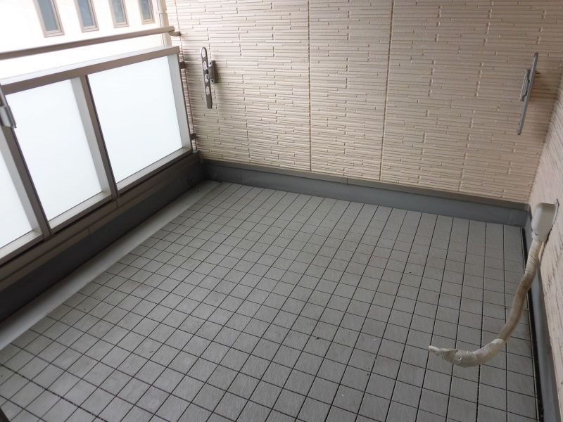 リンジュドゥプリム ベランダ