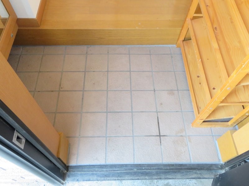 トマトハウスⅡ  玄関