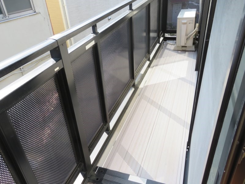 トマトハウスⅡ  ベランダ