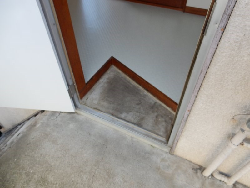 野村荘  玄関