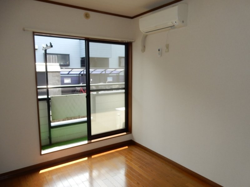 メゾンプラティークD棟 ベッドルーム